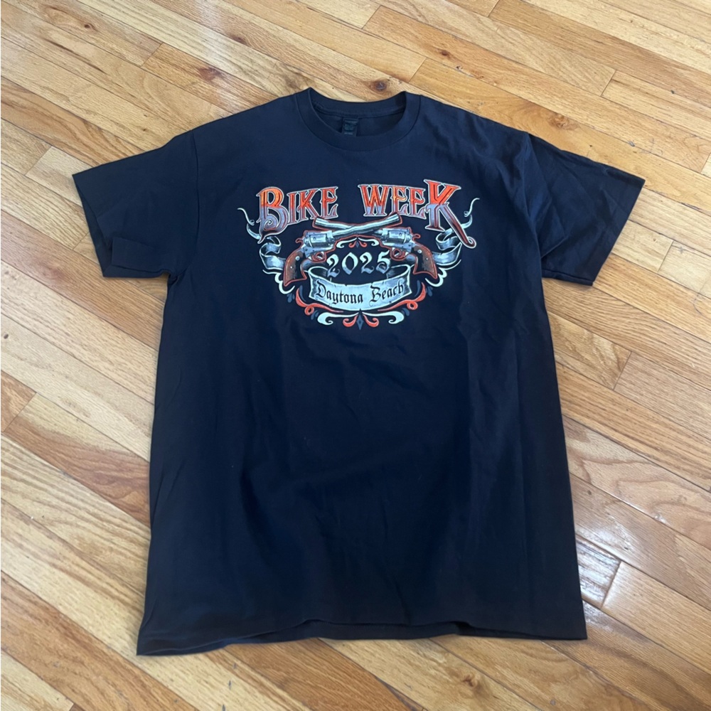 Gildan Black Bike Week Daytona Beach Skull Graphic Tee with Orange Accents - Picture 7 of 9